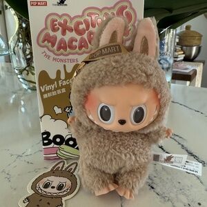 Labubu - Exciting Macaron - Toffee